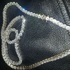 Elegant Silver and White Necklace with Sparkling Stones